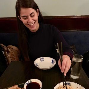 Meet your Posher, Ariel